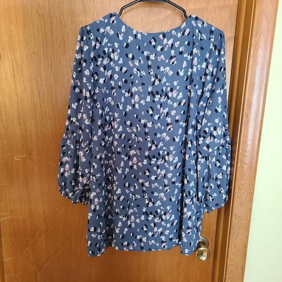 Collective Concepts -womens plus size 2x - teal and floral blouse 3/4 sleeve EUC - Picture 2 of 3